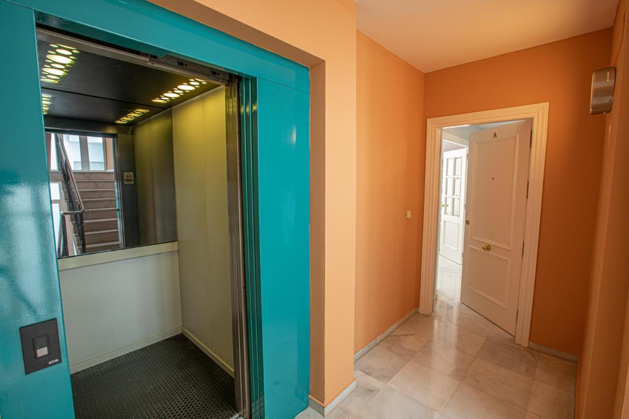 Piso Triana, Sevilla Eksteriør billede